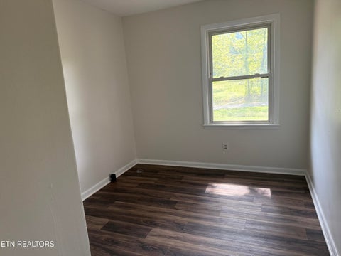 Tiny photo for 210 Snow Lane, Harriman, TN 37748 (MLS # 1356237)