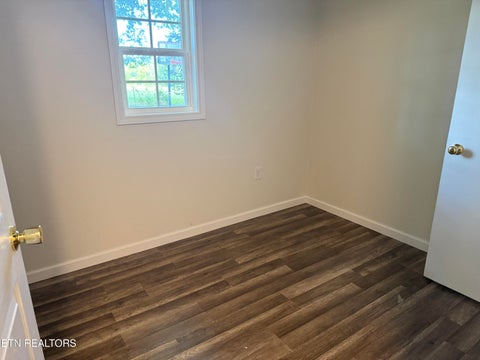 Tiny photo for 210 Snow Lane, Harriman, TN 37748 (MLS # 1356237)