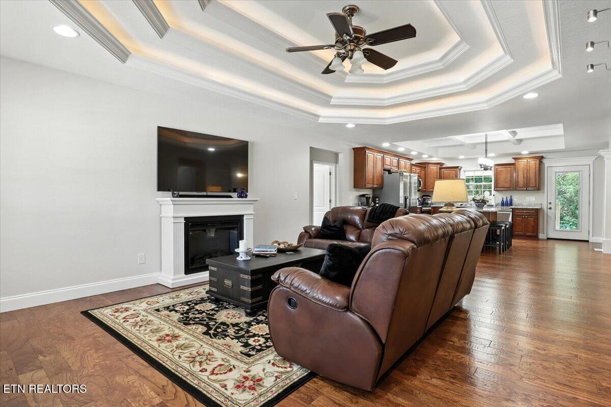 1712 Wilkinson Pike