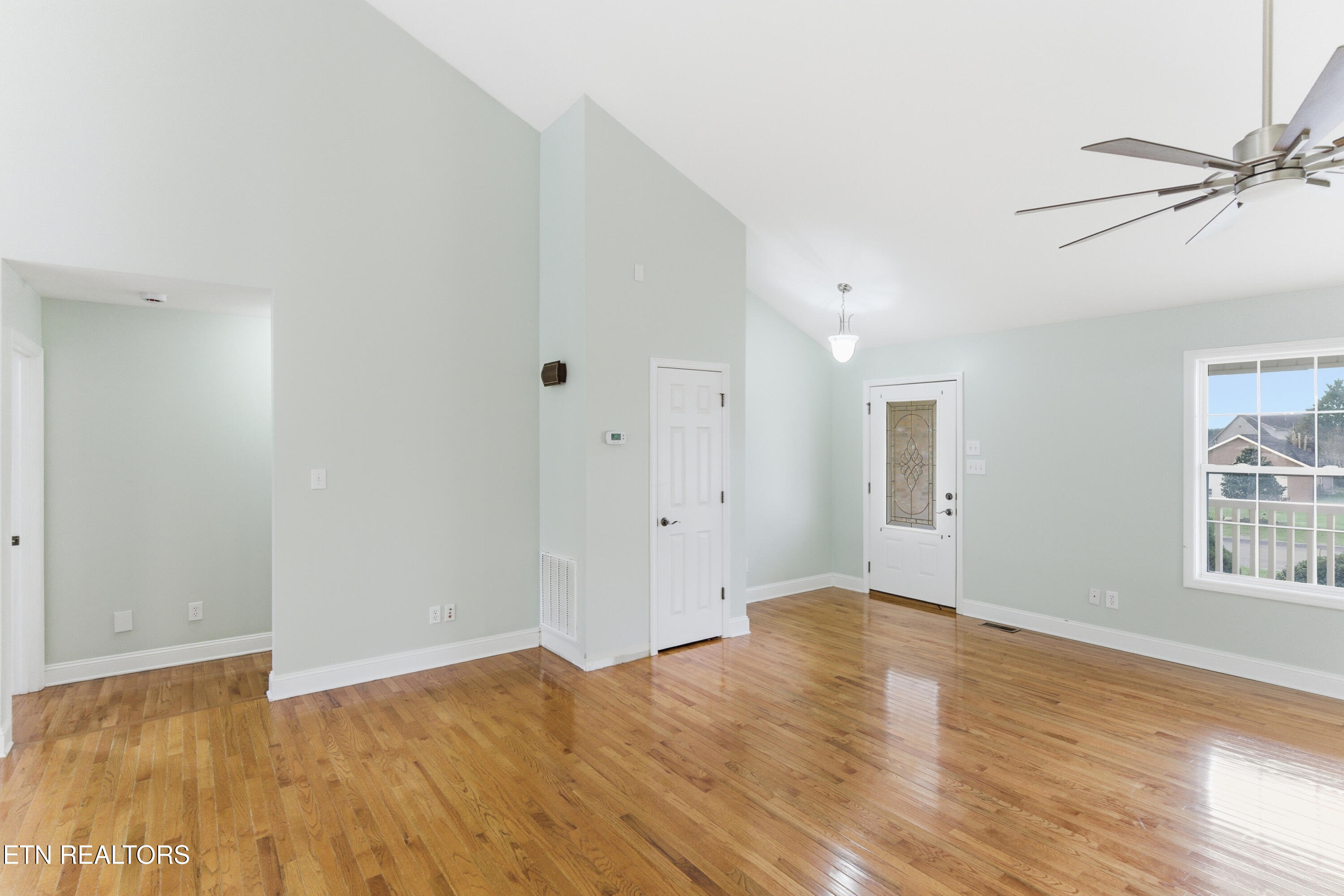 9650 Captain Smith Lane