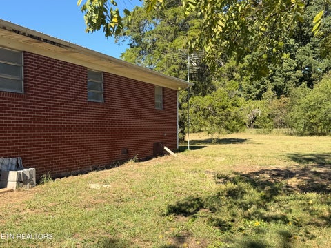Tiny photo for 6335 Highway 411, Madisonville, TN 37354 (MLS # 1359263)