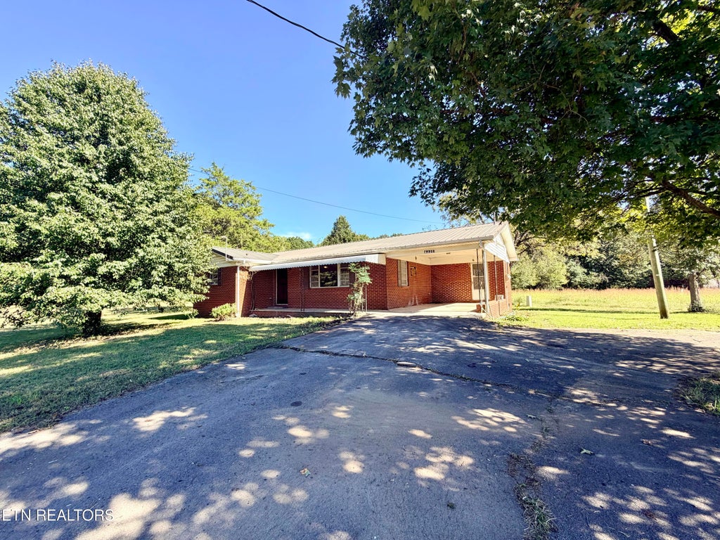 Photo of 6335 Highway 411, Madisonville, TN 37354 (MLS # 1359263)