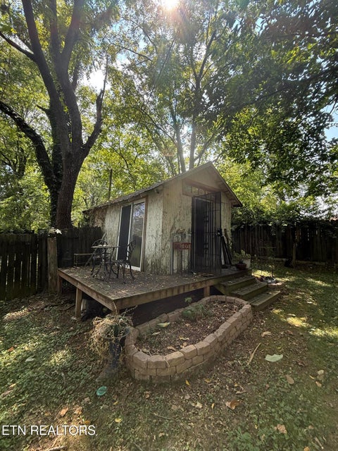Tiny photo for 922 Chickamauga Ave, Knoxville, TN 37917 (MLS # 1356211)