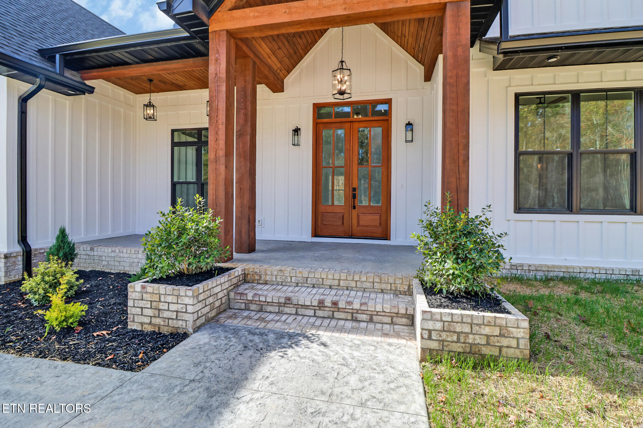 382 Annabelle Way