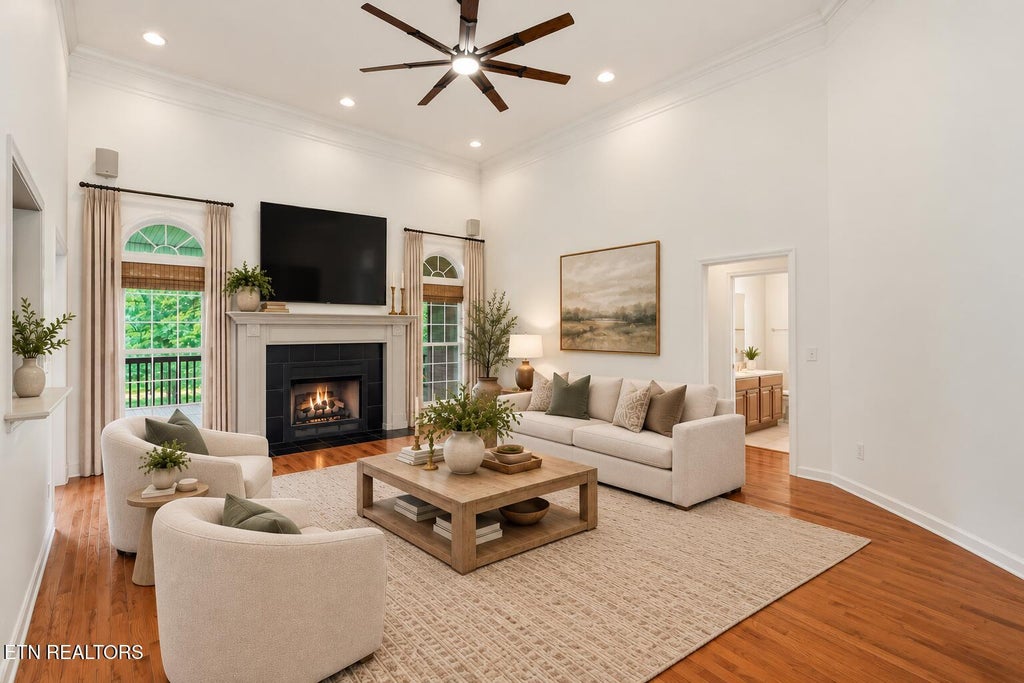 Photo of 267 Paradise Lane, Jacksboro, TN 37757 (MLS # 1353854)