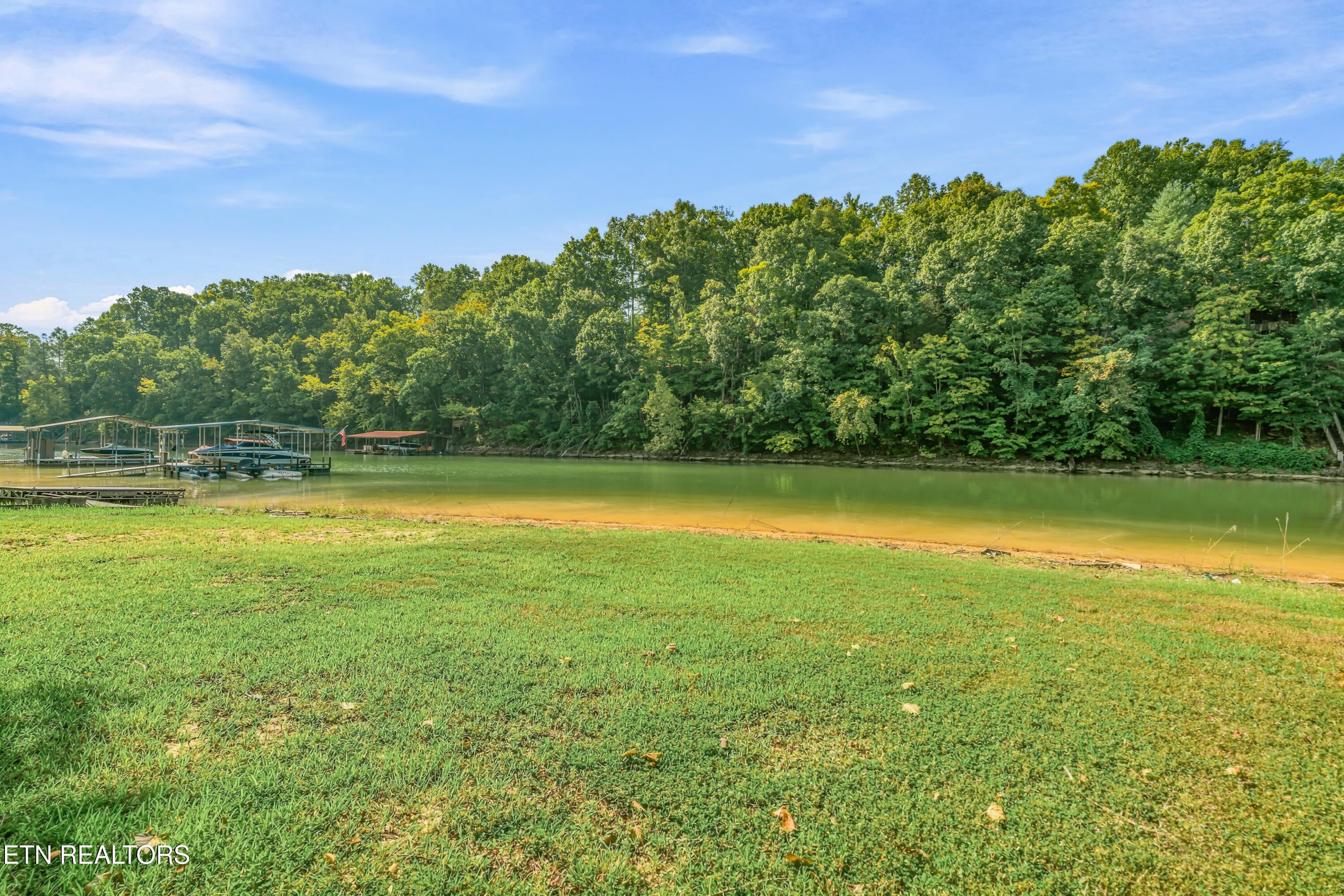 267 Paradise Lane