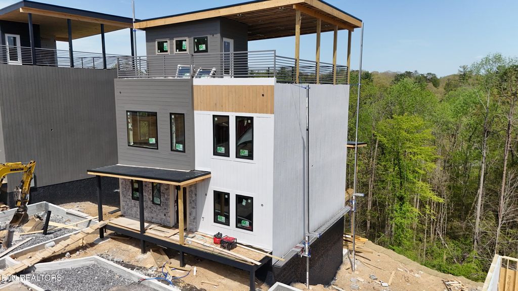 Photo of 2939 Tipi Way, Pigeon Forge, TN 37863 (MLS # 1301741)