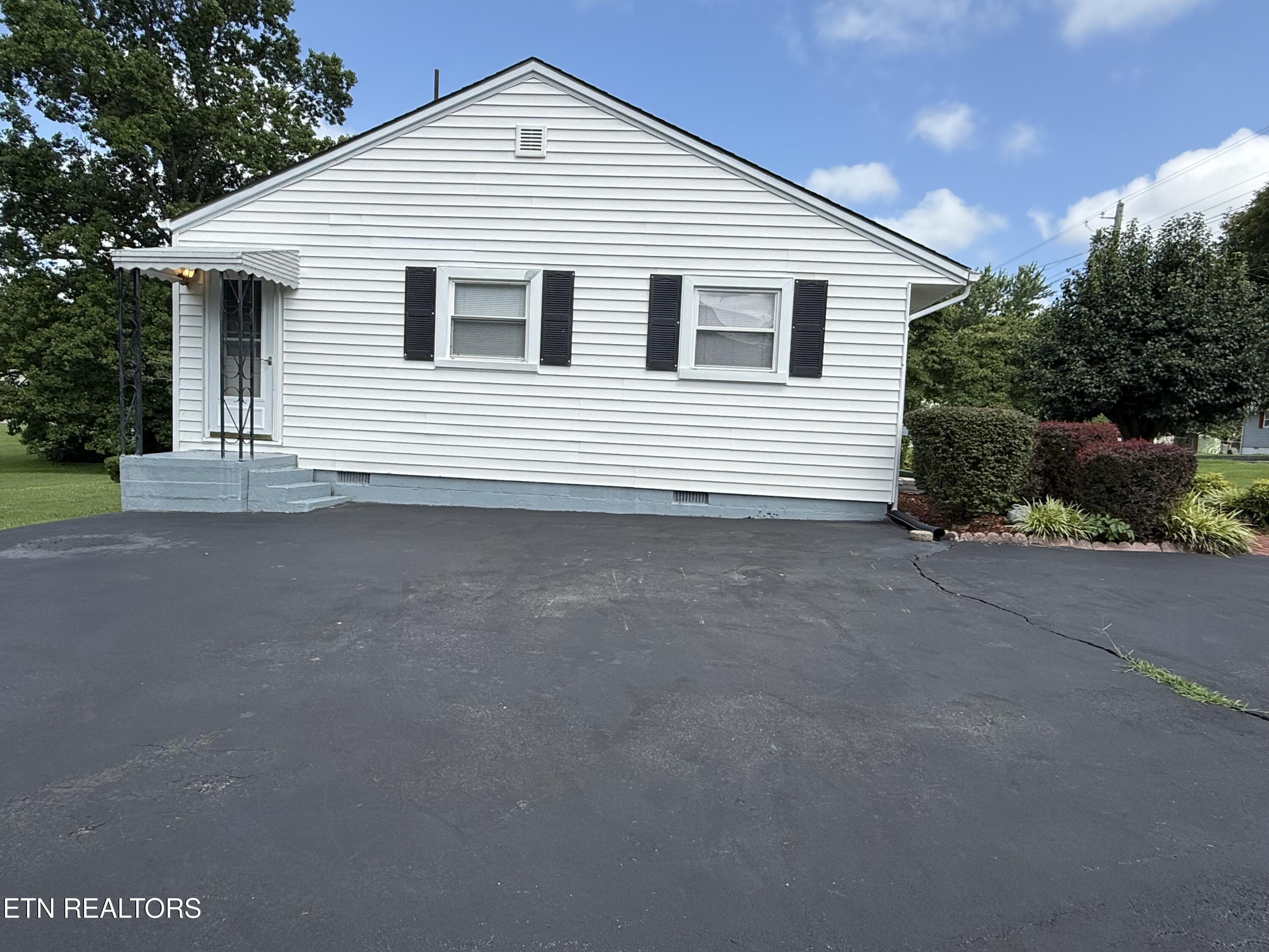 113 Reed Ave