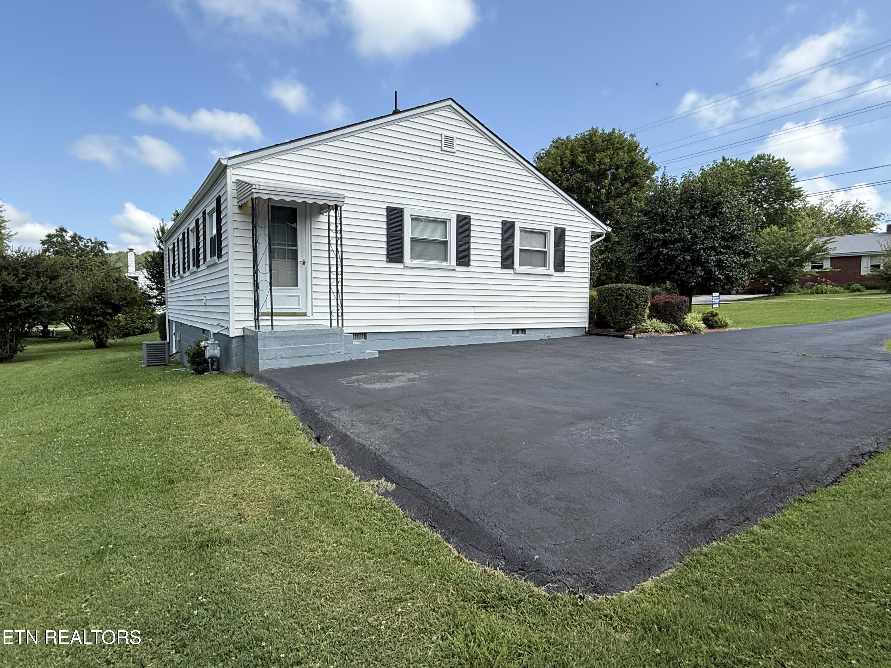 113 Reed Ave