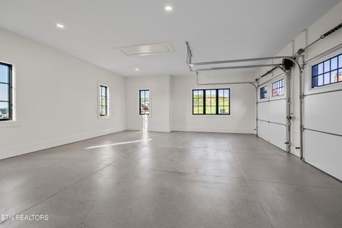 Tiny photo for 155 Amblecrest Drive, Vonore, TN 37885 (MLS # 1336016)