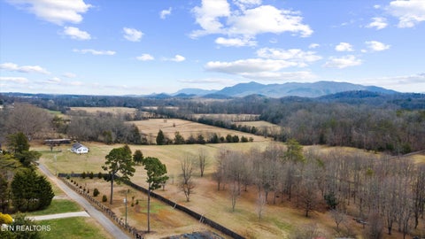 Tiny photo for 545 Lee Lambert Loop, Maryville, TN 37803 (MLS # 1359202)