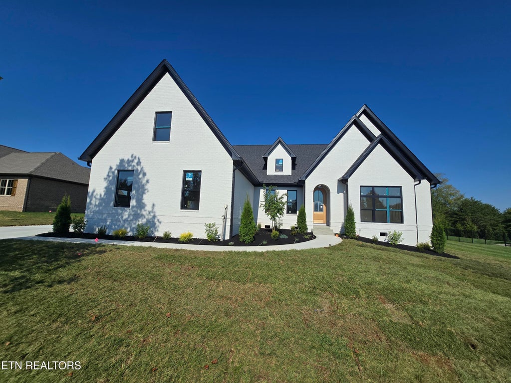 Photo of 1645 Stone Harbor Blvd, Lenoir City, TN 37772 (MLS # 1354478)