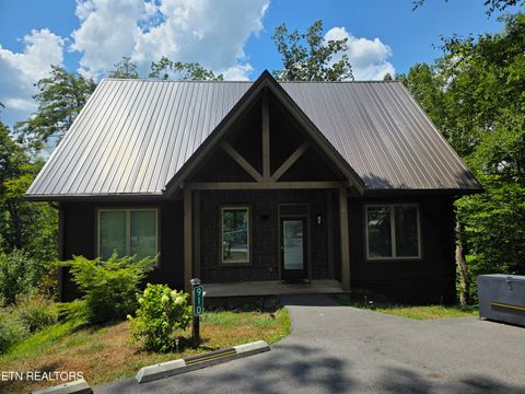 910 Saddle Creek Way Sevierville TN 37862