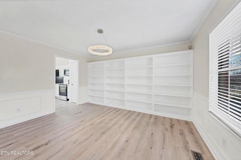 Tiny photo for 3901 S Lake Blvd, Knoxville, TN 37920 (MLS # 1324181)