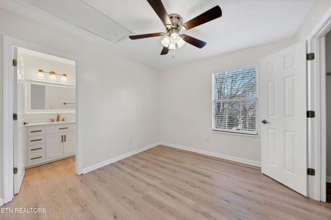 Tiny photo for 3901 S Lake Blvd, Knoxville, TN 37920 (MLS # 1324181)