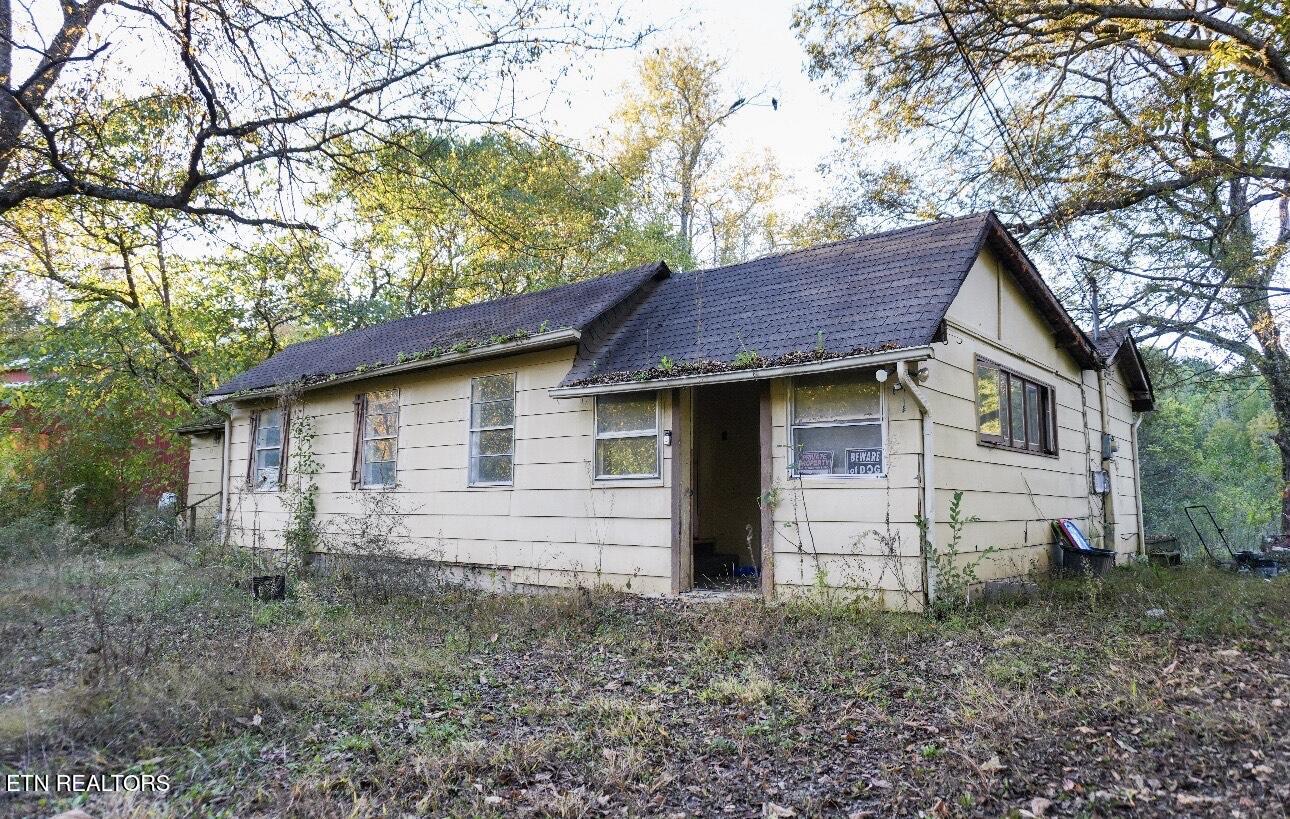 673 Self Hollow Rd