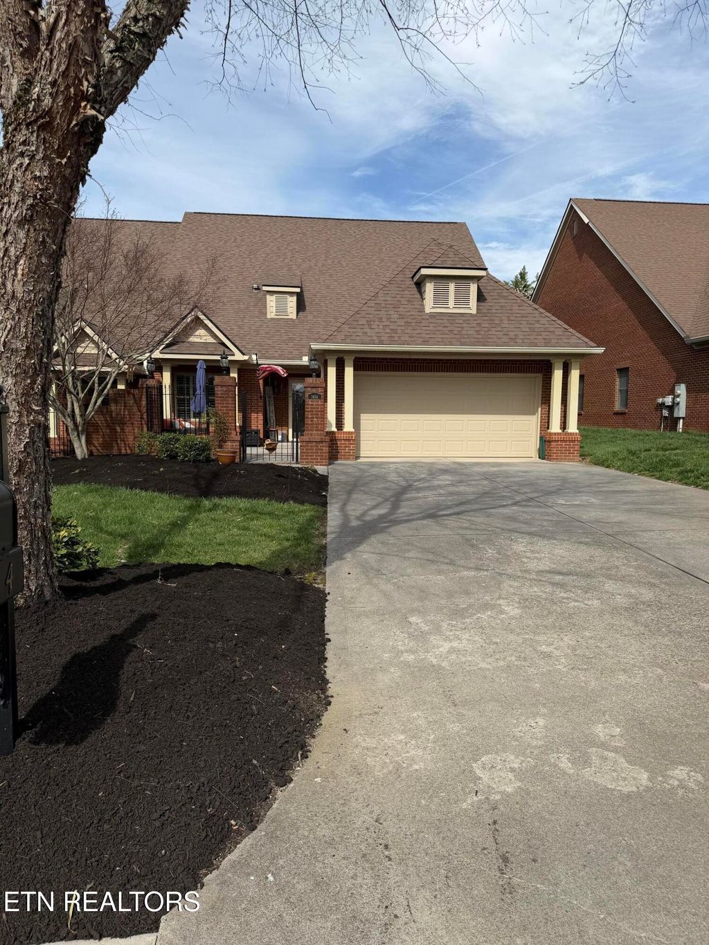 Photo of 1414 Cottage Glen Lane, Maryville, TN 37801 (MLS # 1332826)