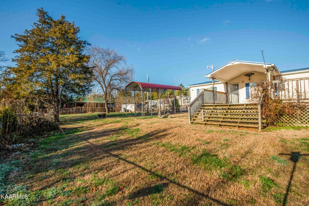 Photo of 157 Walleye Drive, New Tazewell, TN 37825 (MLS # 1220660)