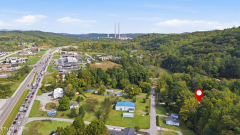 Tiny photo for 136 Keylon Drive, Harriman, TN 37748 (MLS # 1360383)