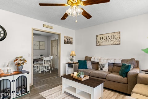 Tiny photo for 113 Cleveland Rd, Sweetwater, TN 37874 (MLS # 1359826)
