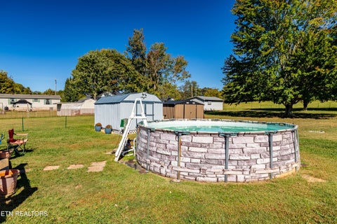 Tiny photo for 113 Cleveland Rd, Sweetwater, TN 37874 (MLS # 1359826)