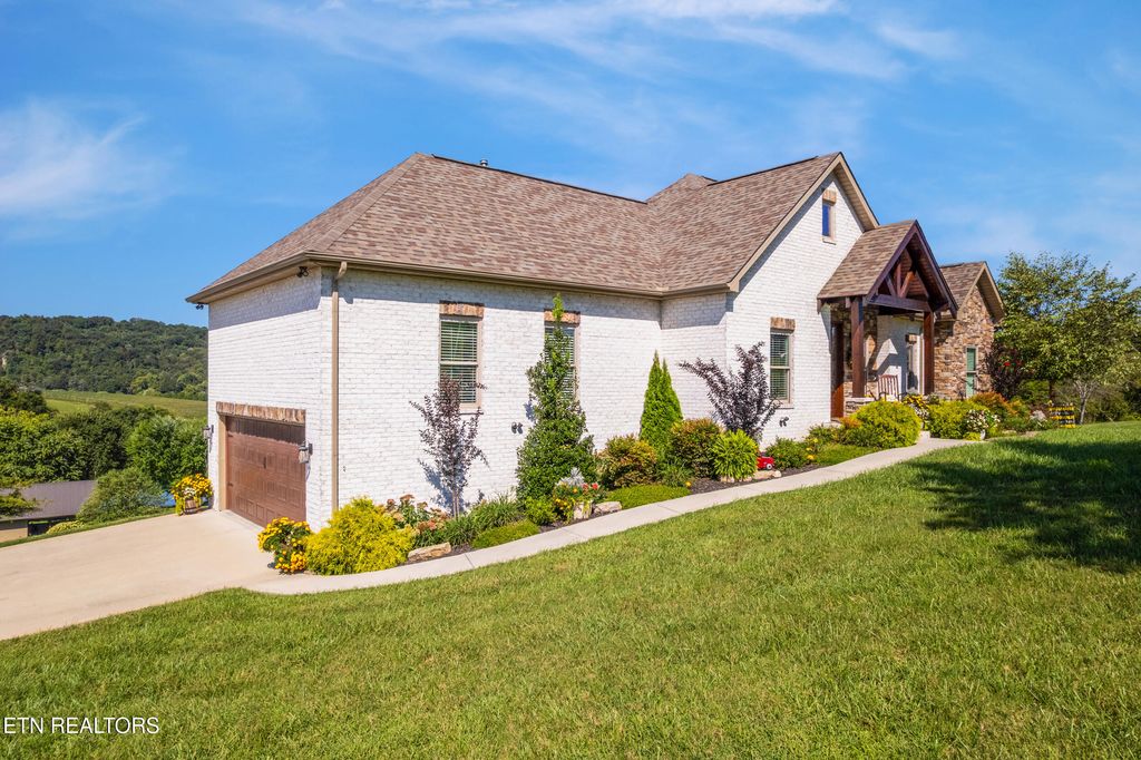 Photo of 1866 Holston River Drive, Rutledge, TN 37861 (MLS # 1314087)