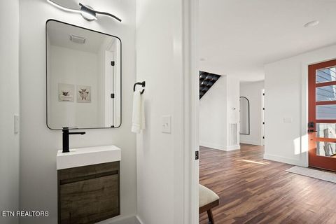 Tiny photo for 1171 W Hutchins Bend Rd, Sparta, TN 38583 (MLS # 1327273)