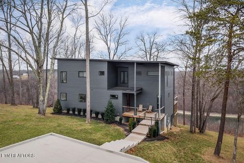 Photo of 1171 W Hutchins Bend Rd, Sparta, TN 38583 (MLS # 1327273)
