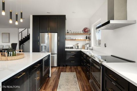 Tiny photo for 1171 W Hutchins Bend Rd, Sparta, TN 38583 (MLS # 1327273)