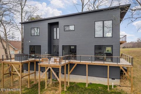 Tiny photo for 1171 W Hutchins Bend Rd, Sparta, TN 38583 (MLS # 1327273)