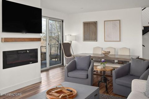 Tiny photo for 1171 W Hutchins Bend Rd, Sparta, TN 38583 (MLS # 1327273)