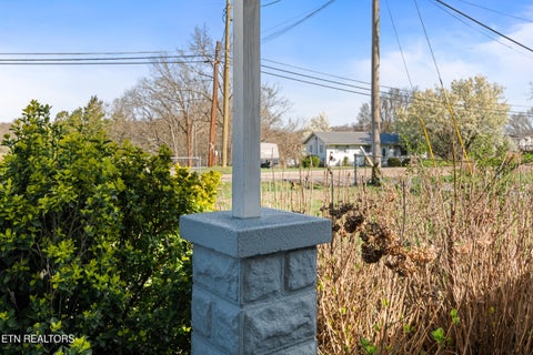 Tiny photo for 5012 Strawberry Plains Pike, Knoxville, TN 37914 (MLS # 1355476)