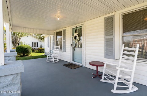 Tiny photo for 5012 Strawberry Plains Pike, Knoxville, TN 37914 (MLS # 1355476)