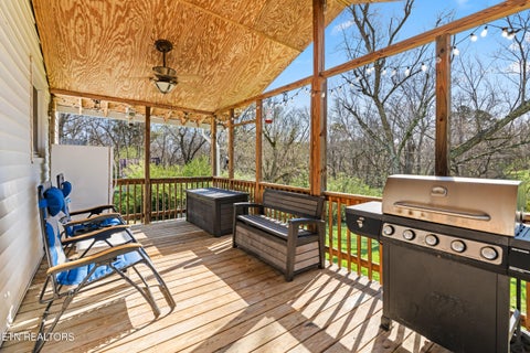 Tiny photo for 5012 Strawberry Plains Pike, Knoxville, TN 37914 (MLS # 1355476)
