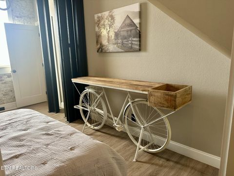 Tiny photo for 105 W Jackson Ave Ave #9, Knoxville, TN 37902 (MLS # 1326173)