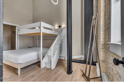 Tiny photo for 105 W Jackson Ave Ave #9, Knoxville, TN 37902 (MLS # 1326173)