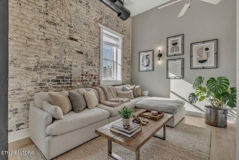 Photo of 105 W Jackson Ave Ave #9, Knoxville, TN 37902 (MLS # 1326173)