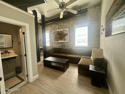 Tiny photo for 105 W Jackson Ave Ave #9, Knoxville, TN 37902 (MLS # 1326173)