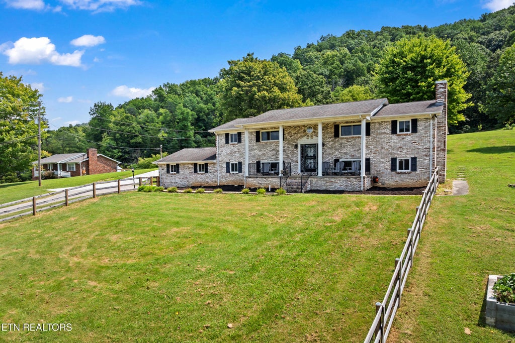 Photo of 6818 Texas Valley Rd, Knoxville, TN 37938 (MLS # 1351537)