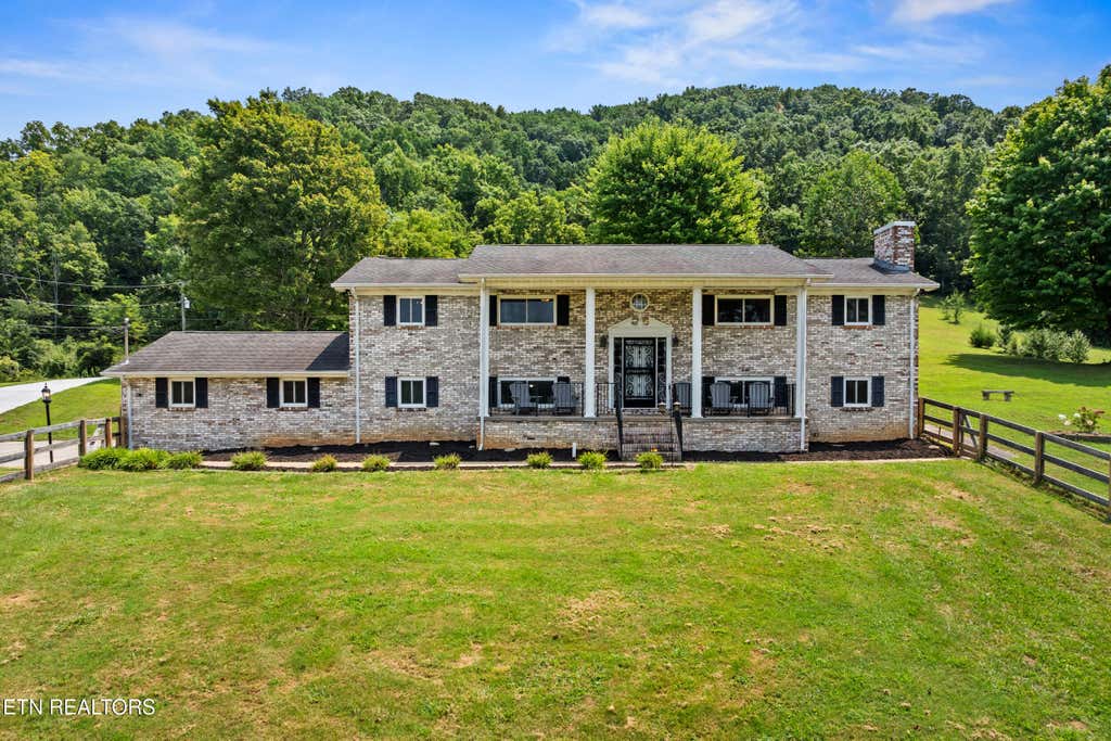 Photo of 6818 Texas Valley Rd, Knoxville, TN 37938 (MLS # 1351537)