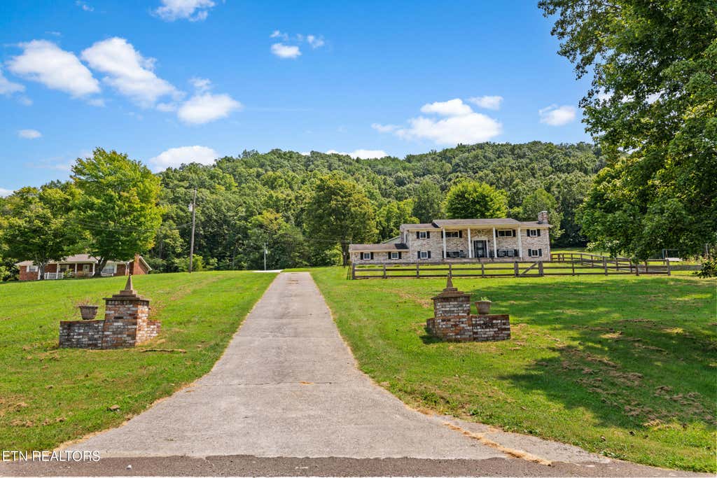 Photo of 6818 Texas Valley Rd, Knoxville, TN 37938 (MLS # 1351537)