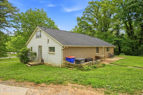 Tiny photo for 601 N Chilhowee Drive, Knoxville, TN 37924 (MLS # 1339088)