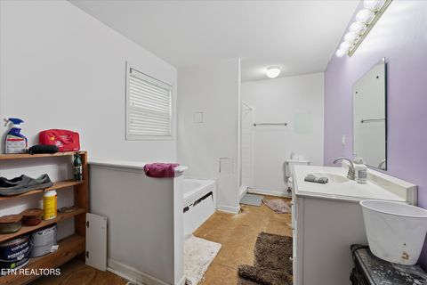 Tiny photo for 601 N Chilhowee Drive, Knoxville, TN 37924 (MLS # 1339088)