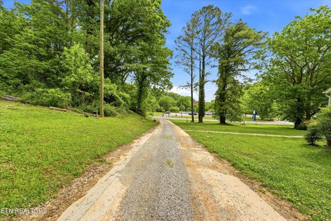 Tiny photo for 601 N Chilhowee Drive, Knoxville, TN 37924 (MLS # 1339088)