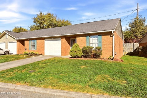 Photo of 8023 Intervale Way, Powell, TN 37849 (MLS # 1360019)