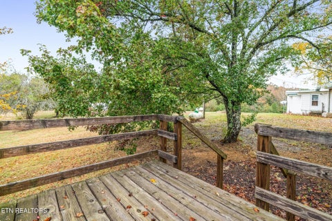 Tiny photo for 164 County Road 635, Athens, TN 37303 (MLS # 1360465)