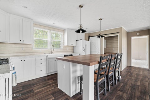 Tiny photo for 164 County Road 635, Athens, TN 37303 (MLS # 1360465)
