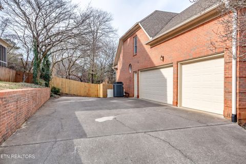 Tiny photo for 345 Farragut Crossing Drive, Farragut, TN 37934 (MLS # 1325500)