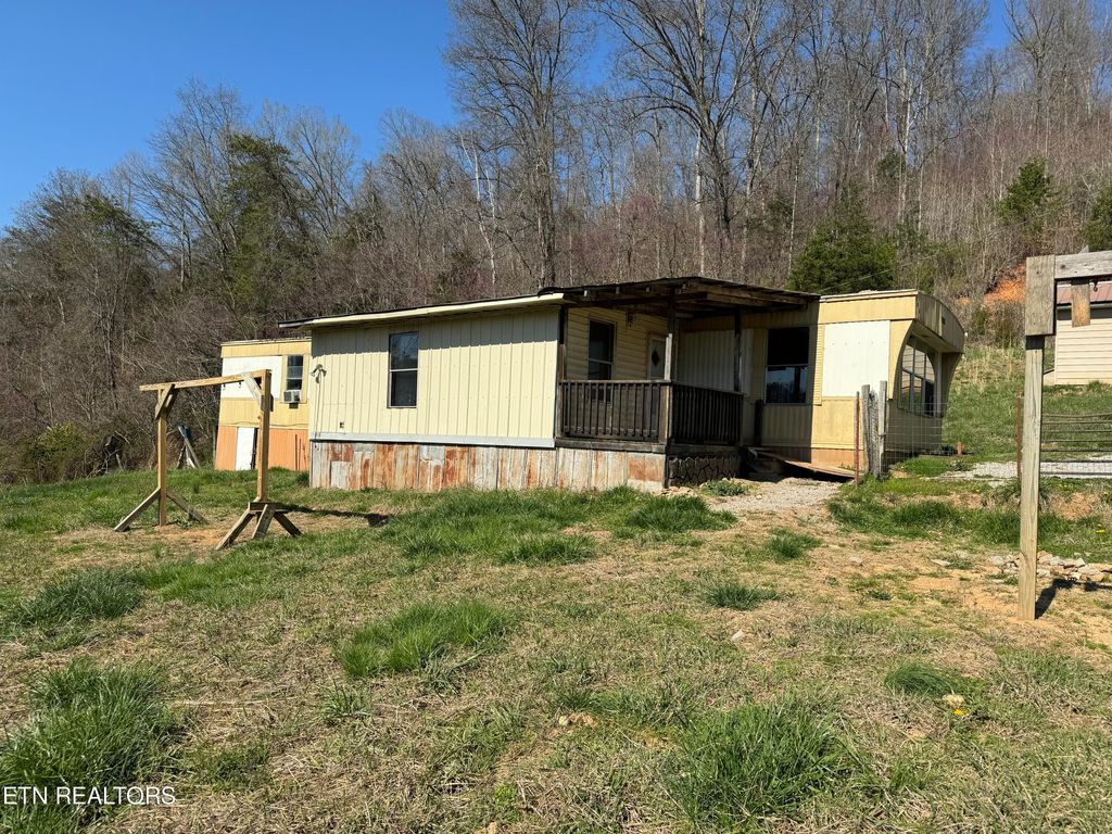 Photo of 304 Beard Valley Rd, Maynardville, TN 37807 (MLS # 1256334)