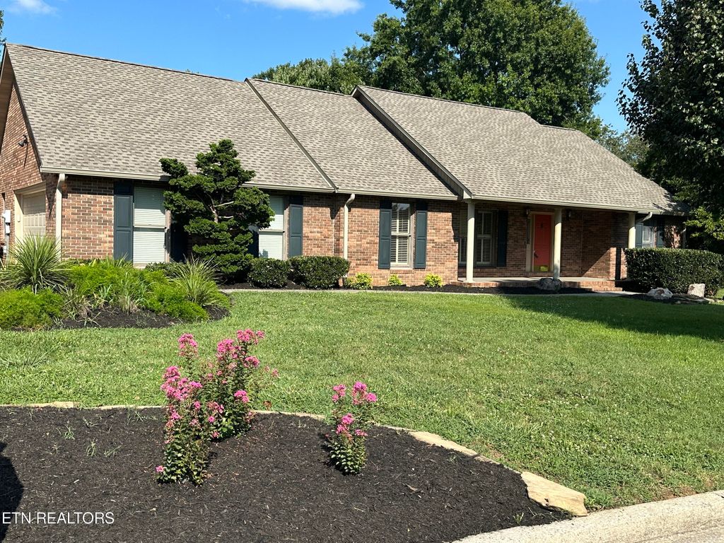 Photo of 1730 Curie St, Alcoa, TN 37701 (MLS # 1273322)
